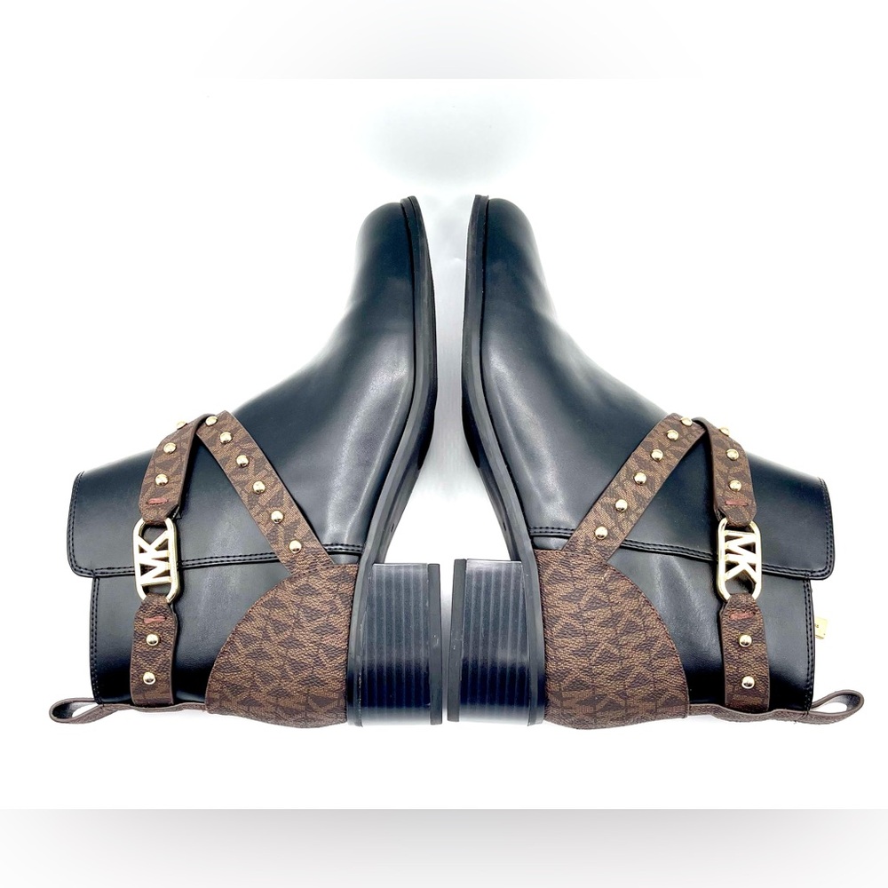 MICHAEL KORS Kincaid Leather and Studded Logo Ankle Boots. Size 8 M - Picture 9 of 15